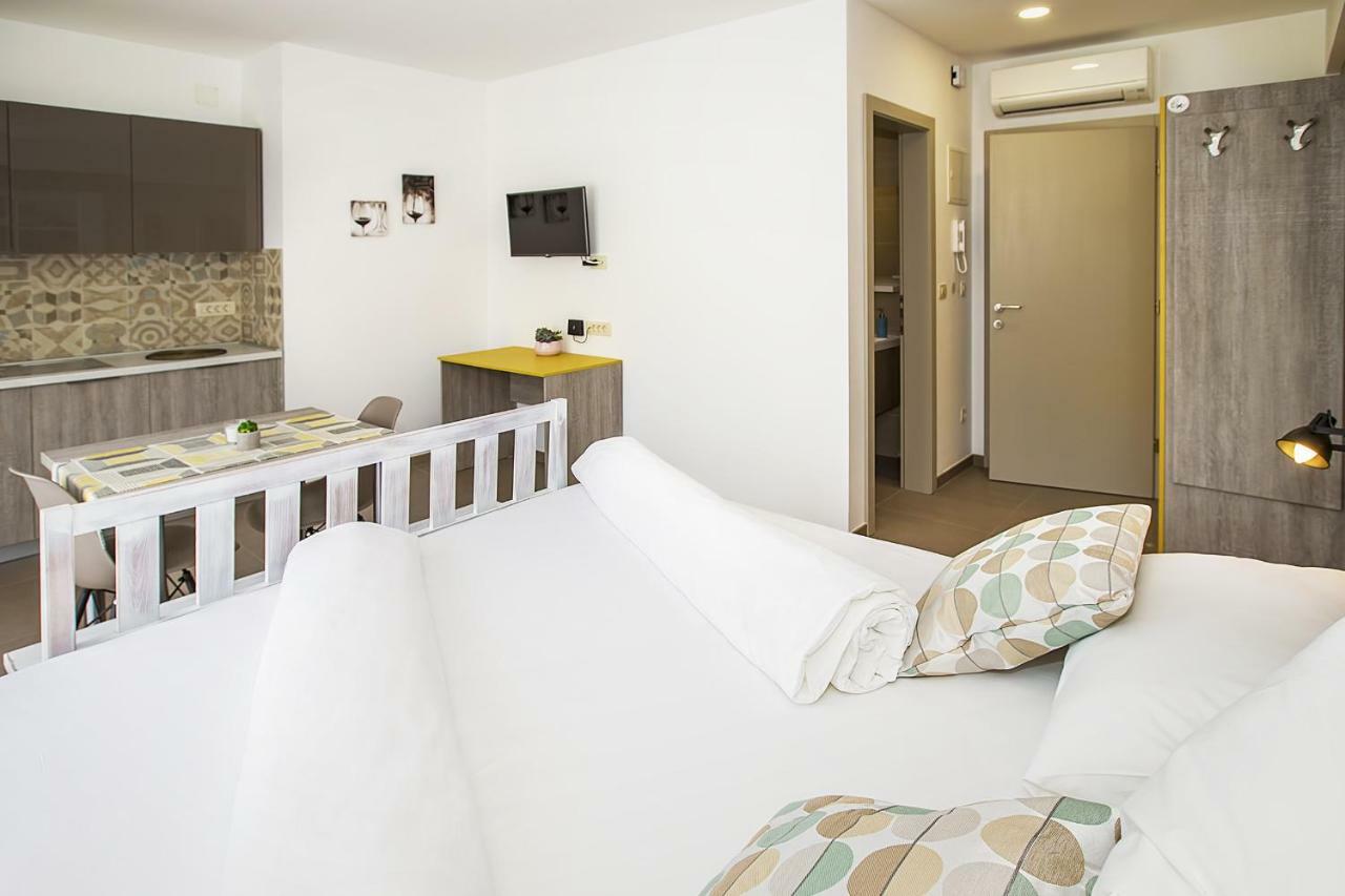 Apartments Capic Marin Baska  Exterior photo