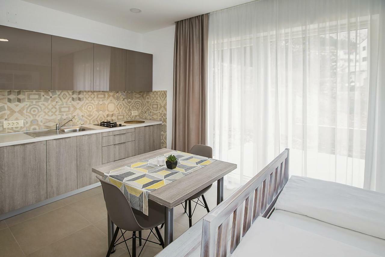 Apartments Capic Marin Baska  Exterior photo