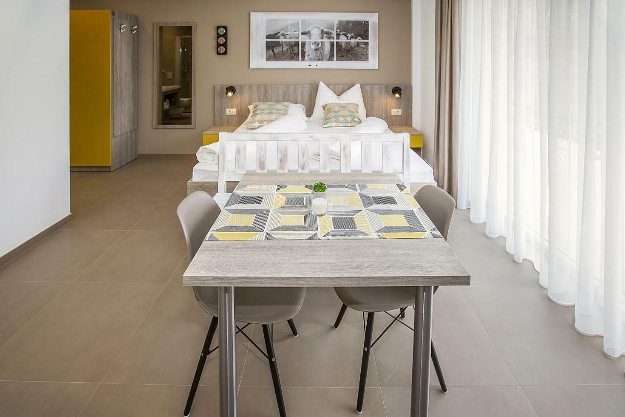 Apartments Capic Marin Baska  Exterior photo