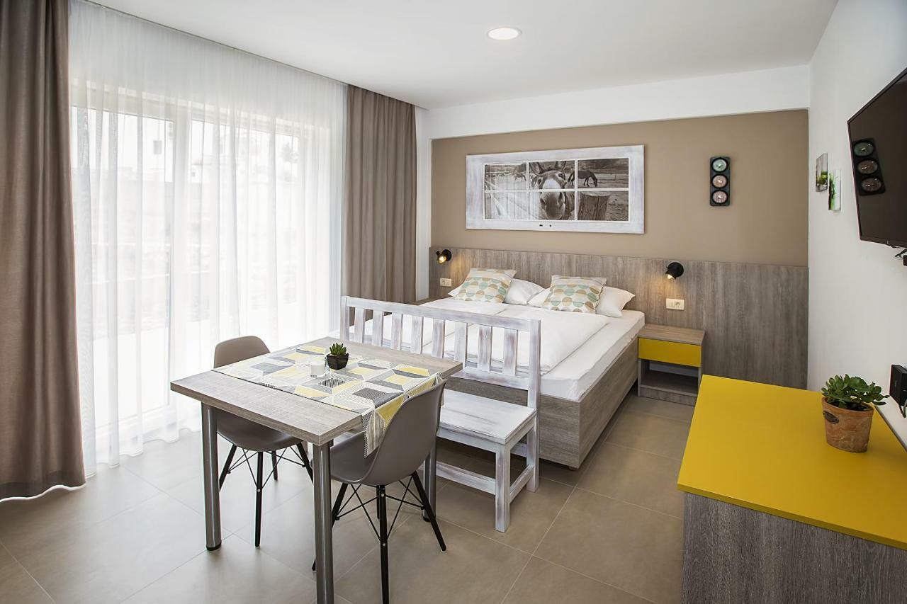 Apartments Capic Marin Baska  Exterior photo