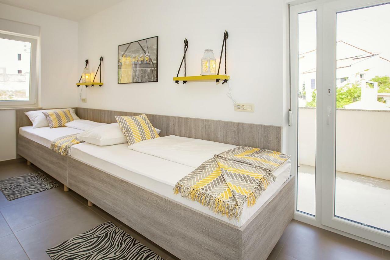 Apartments Capic Marin Baska  Exterior photo